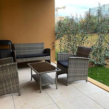 Deux Pieces Moderne Et Chaleureux Apartment Saint-Laurent-du-Var Bagian luar foto